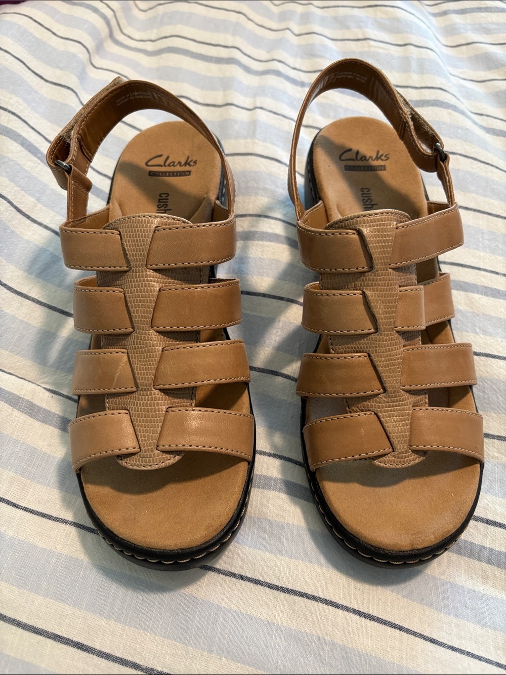 Clarks Women's Tan Leather Strappy Sandals